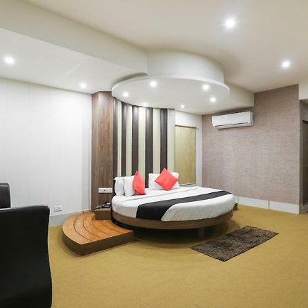 Apple Residency Hotel Patan  Exterior photo