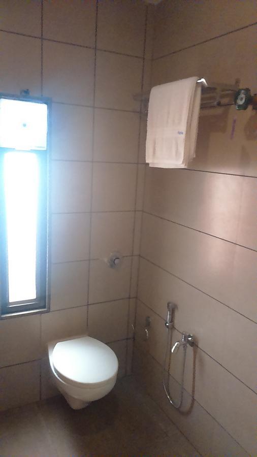 Apple Residency Hotel Patan  Exterior photo
