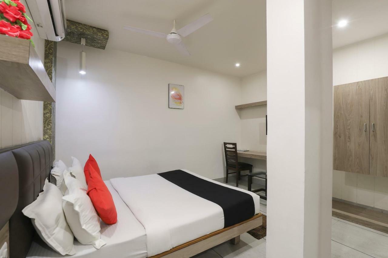 Apple Residency Hotel Patan  Exterior photo